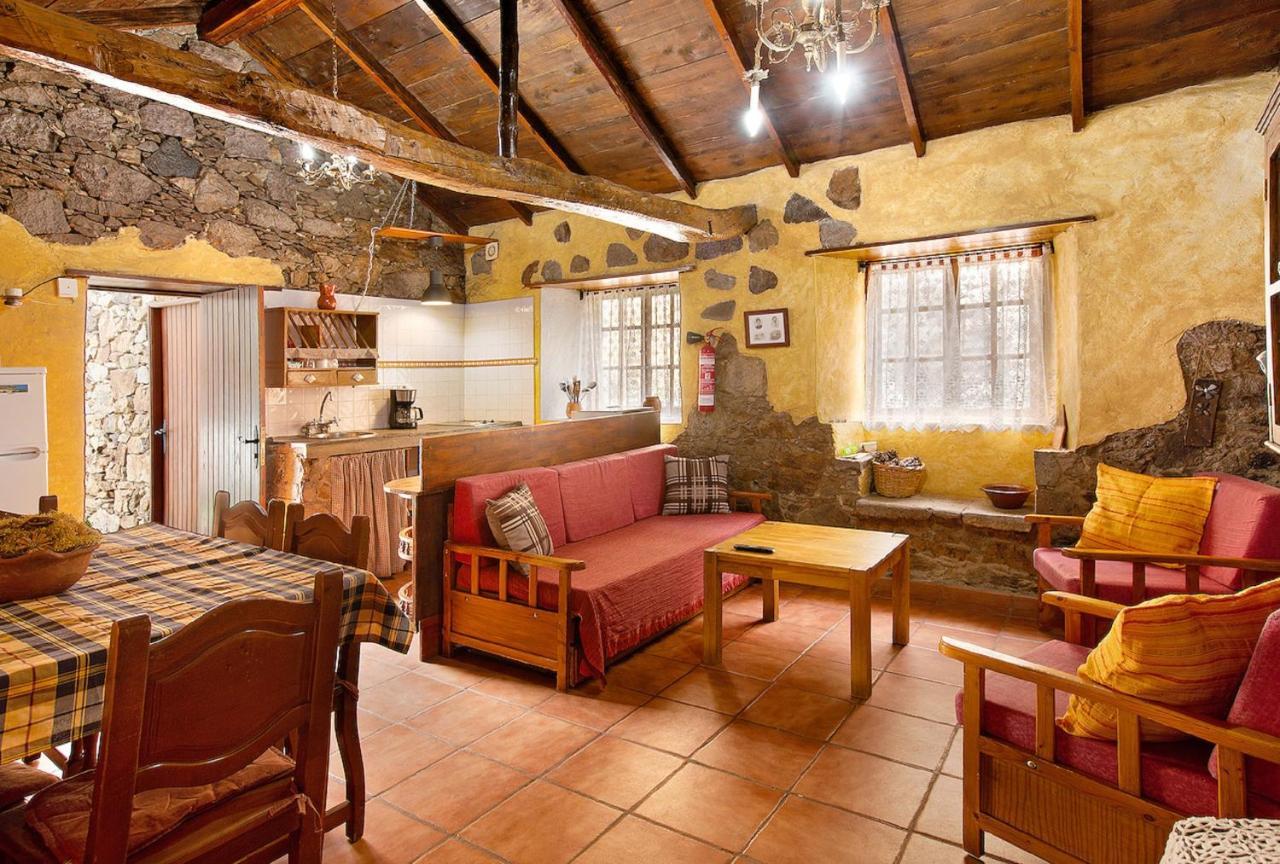 Casa Rural - Laendliches Haus, Pepita La De Las Flores Tejeda  Extérieur photo
