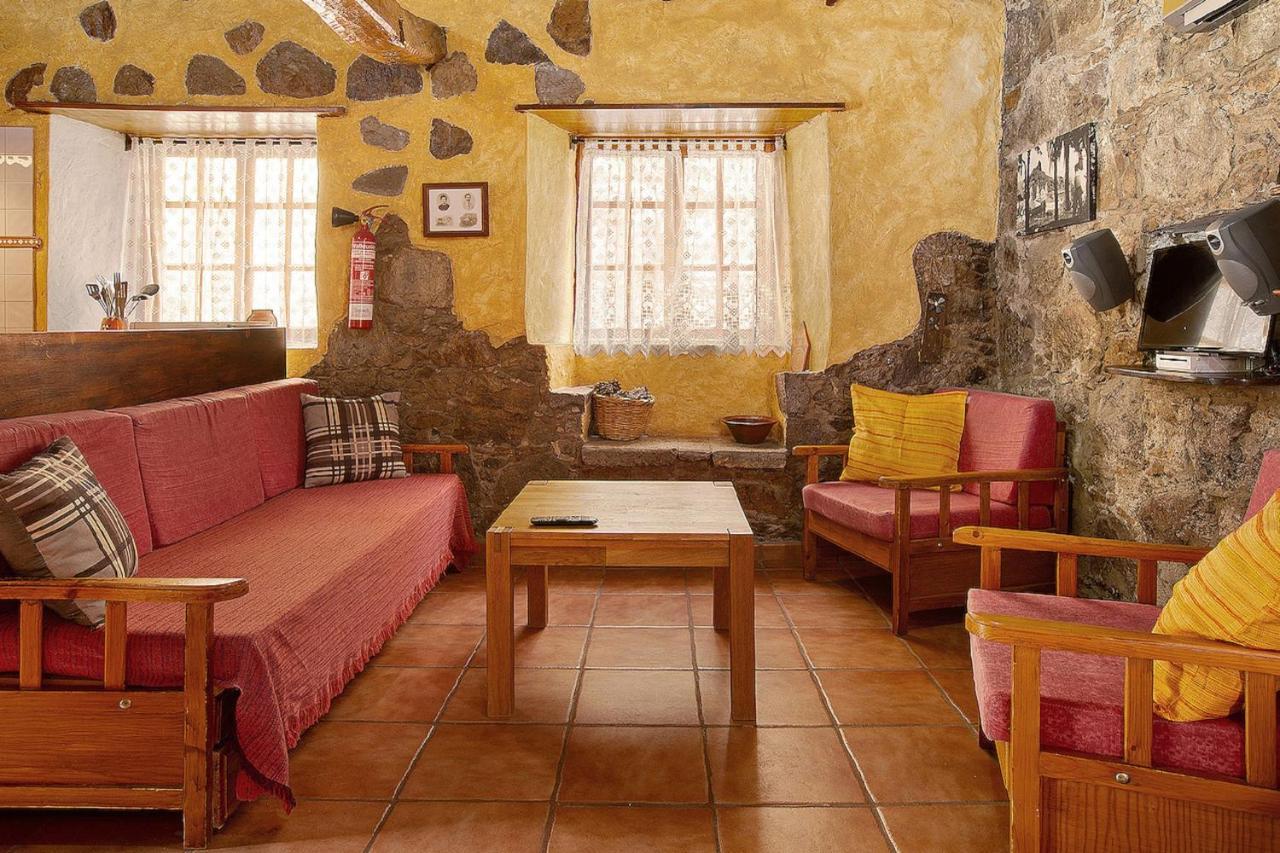 Casa Rural - Laendliches Haus, Pepita La De Las Flores Tejeda  Extérieur photo